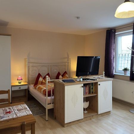 Pretty Apartment In Wiek With Garden Wiek auf Ruegen Ngoại thất bức ảnh