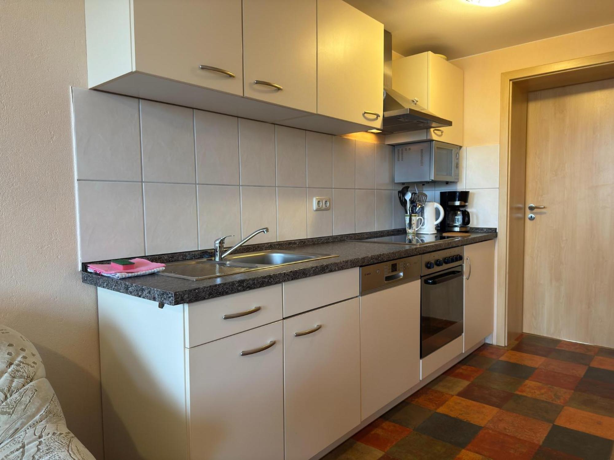 Pretty Apartment In Wiek With Garden Wiek auf Ruegen Ngoại thất bức ảnh