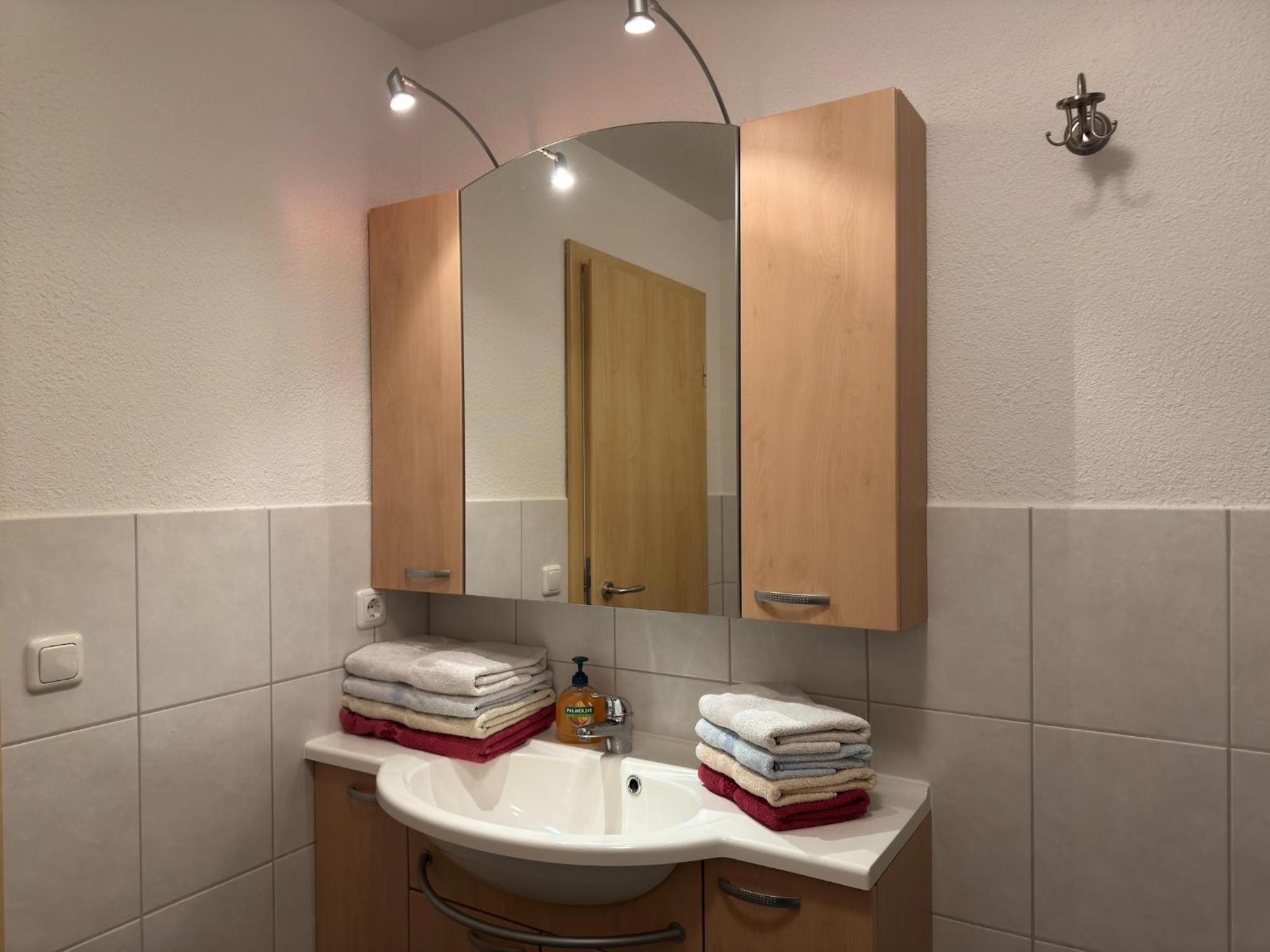 Pretty Apartment In Wiek With Garden Wiek auf Ruegen Ngoại thất bức ảnh